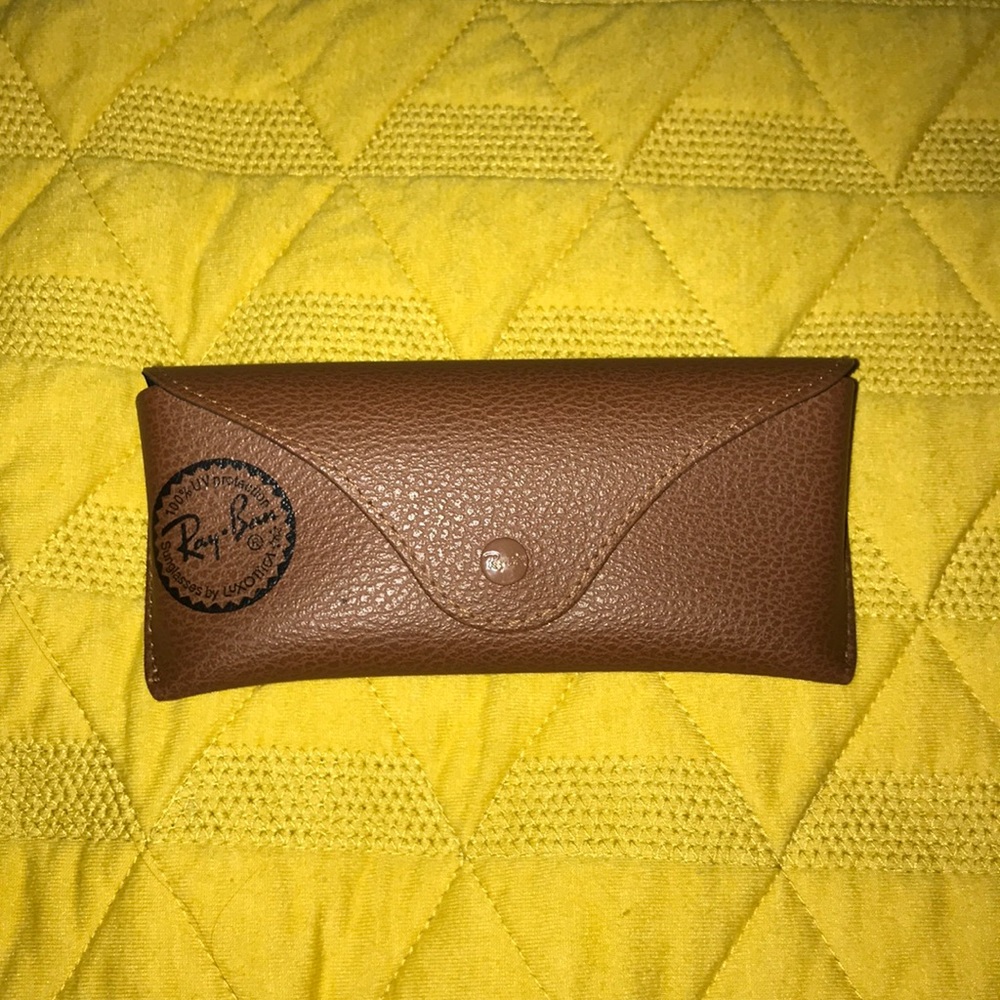 Authentic Ray-Ban case